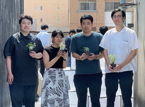 次世代人工土壌を用いた都市型農福連携実証事業の開始(6/24)